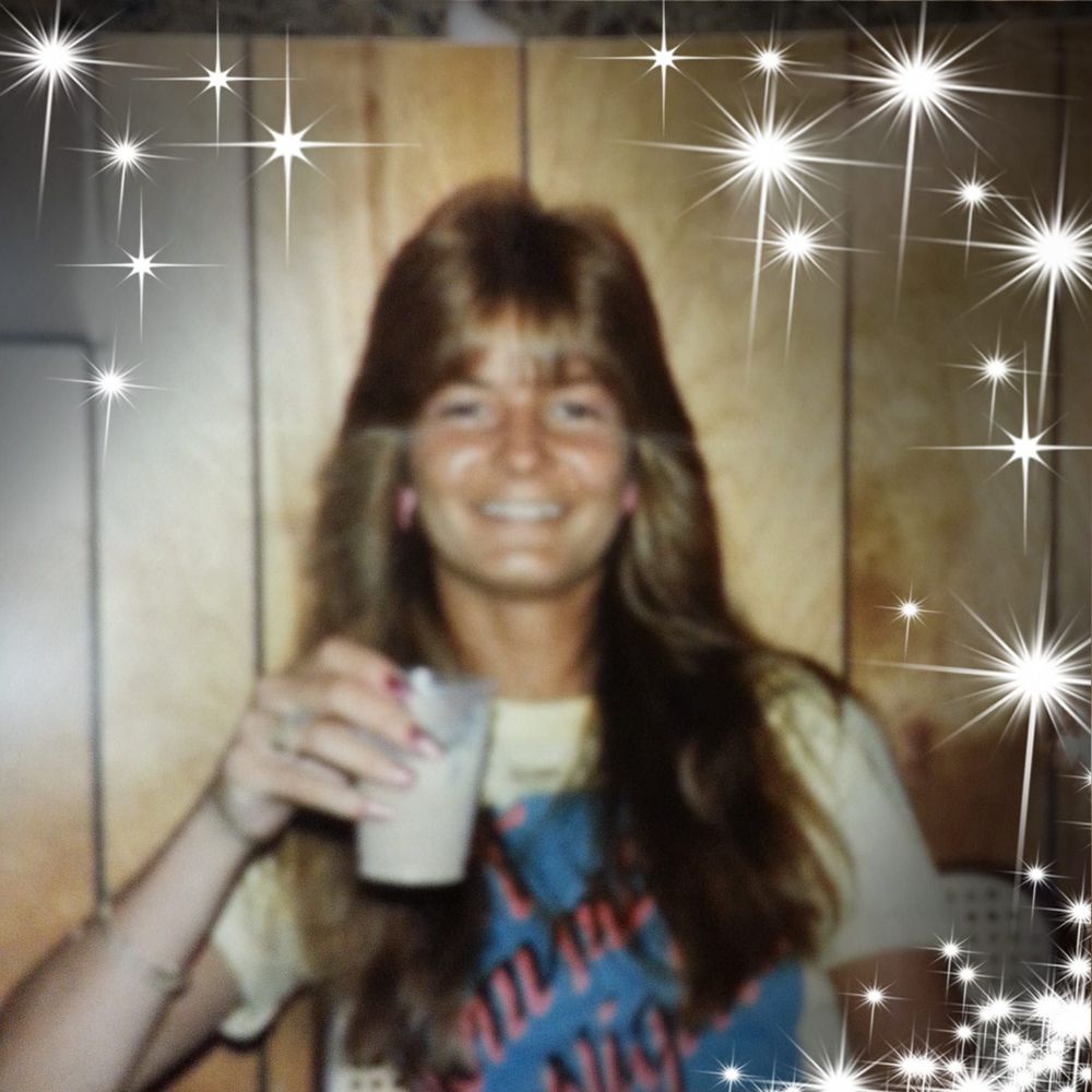 Meet your Posher, Cynthia